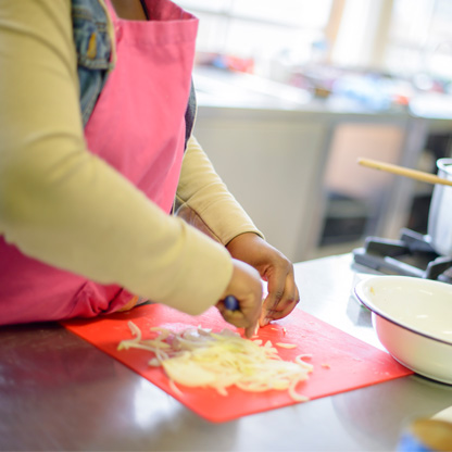 S2J, Centre d'Enseignement Libre à Liège - Formation adulte services aux personnes